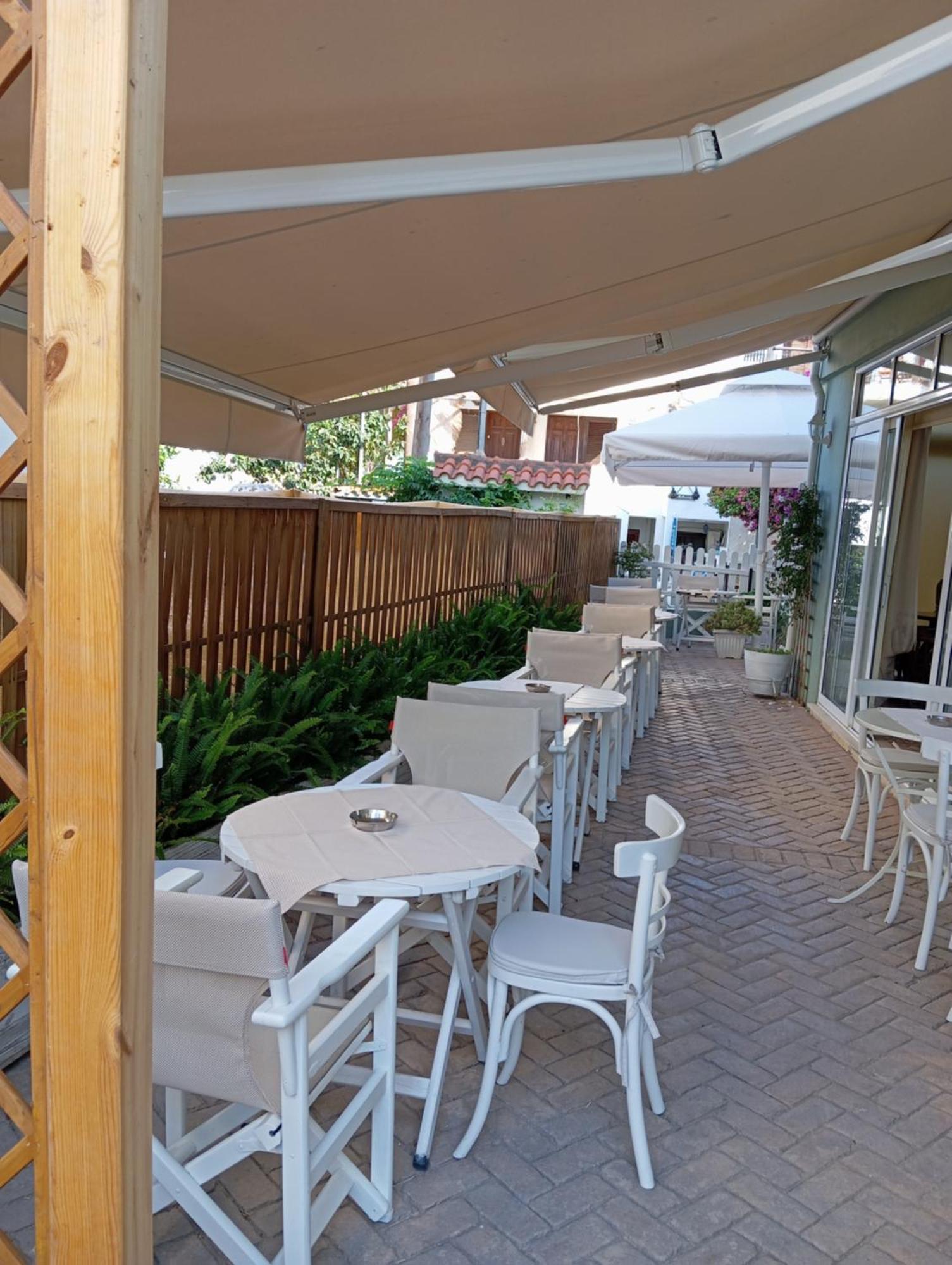 尼基季Nikos House公寓式酒店 外观 照片